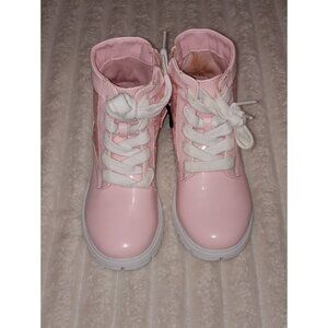 DKNY Compact Boots Girls Size 9 New with Tags
